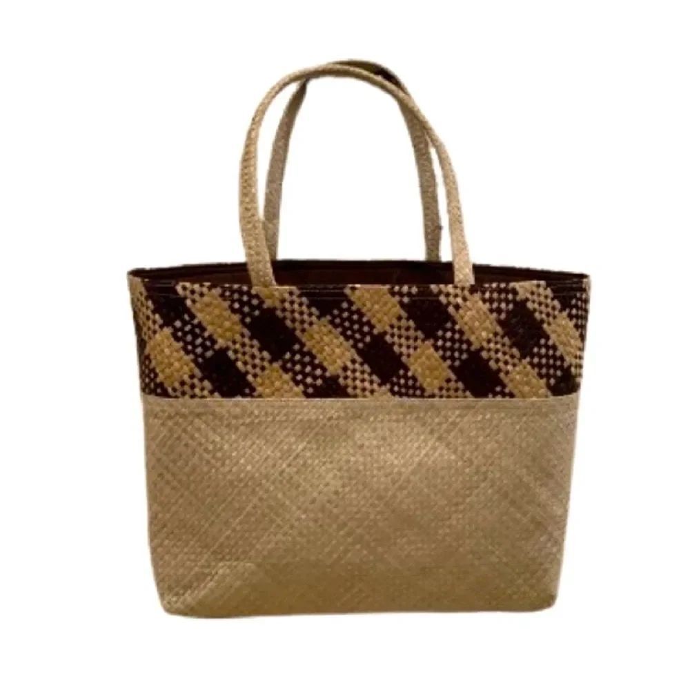 Large Woven Straw Market Tote Bag – Natural Boho Chic Summer Beach Vacation